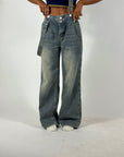 Jeans Sabbiato con Bretelle
