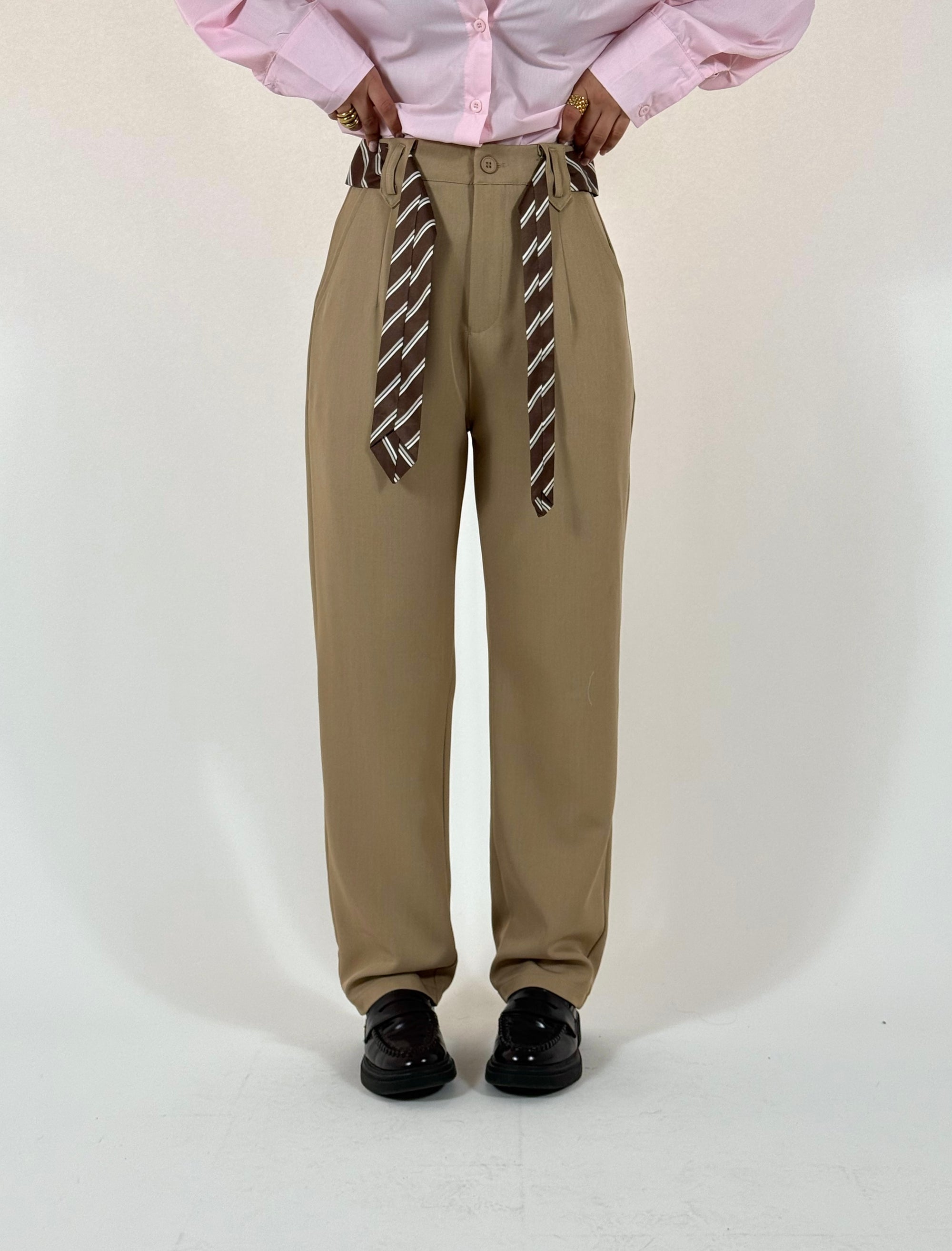 Pantalone Necktie