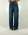 Jeans Dritti Strappi