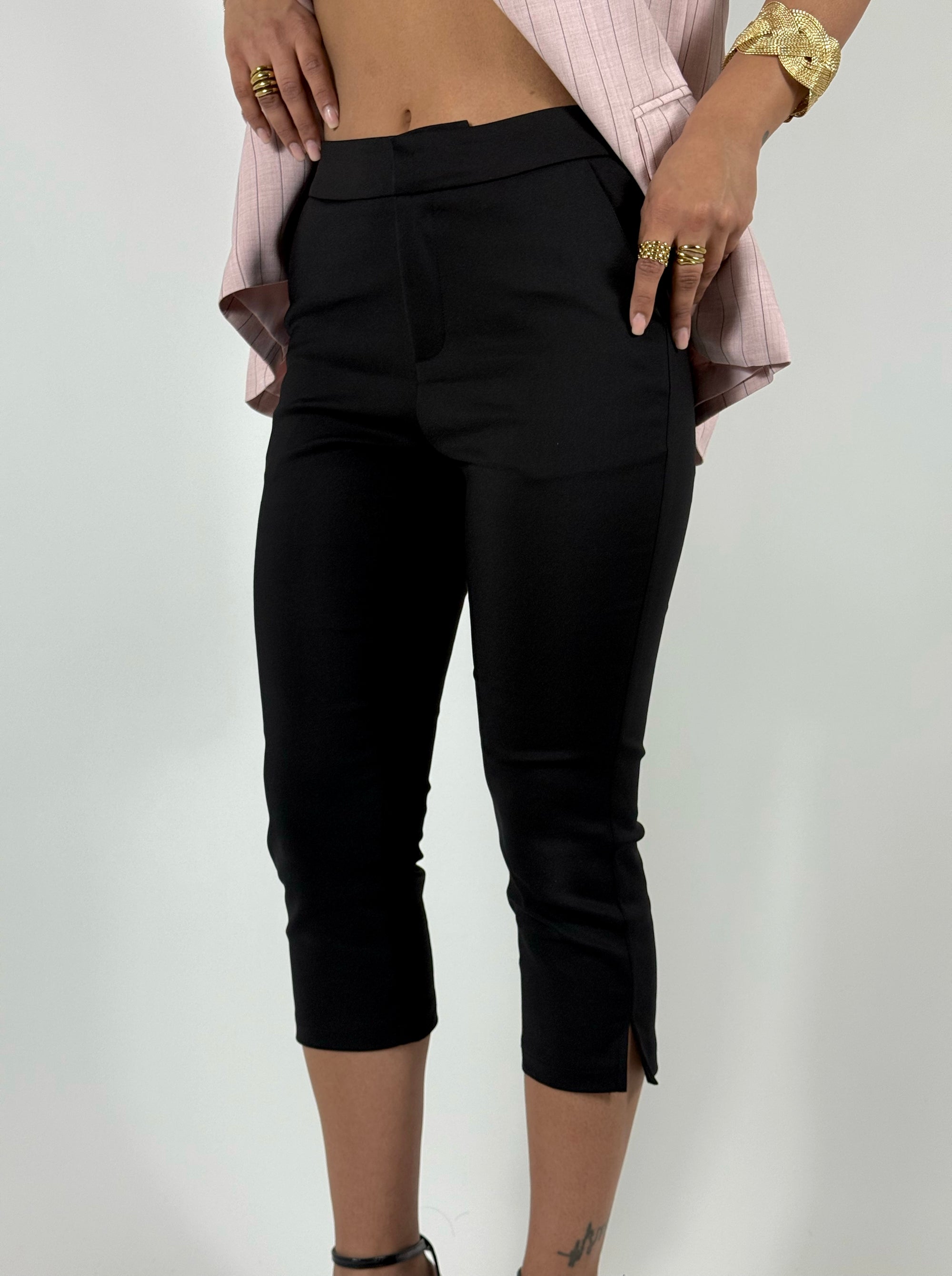 Pantaloni Slim Capri