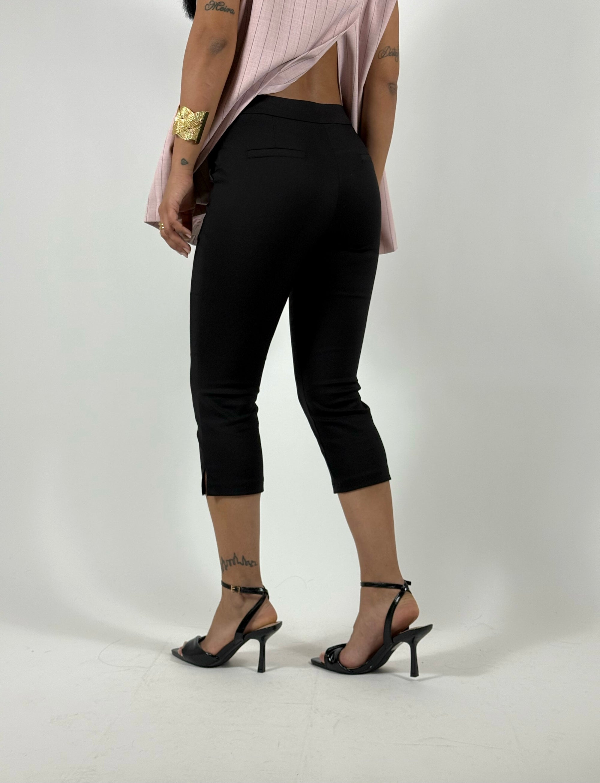 Pantaloni Slim Capri